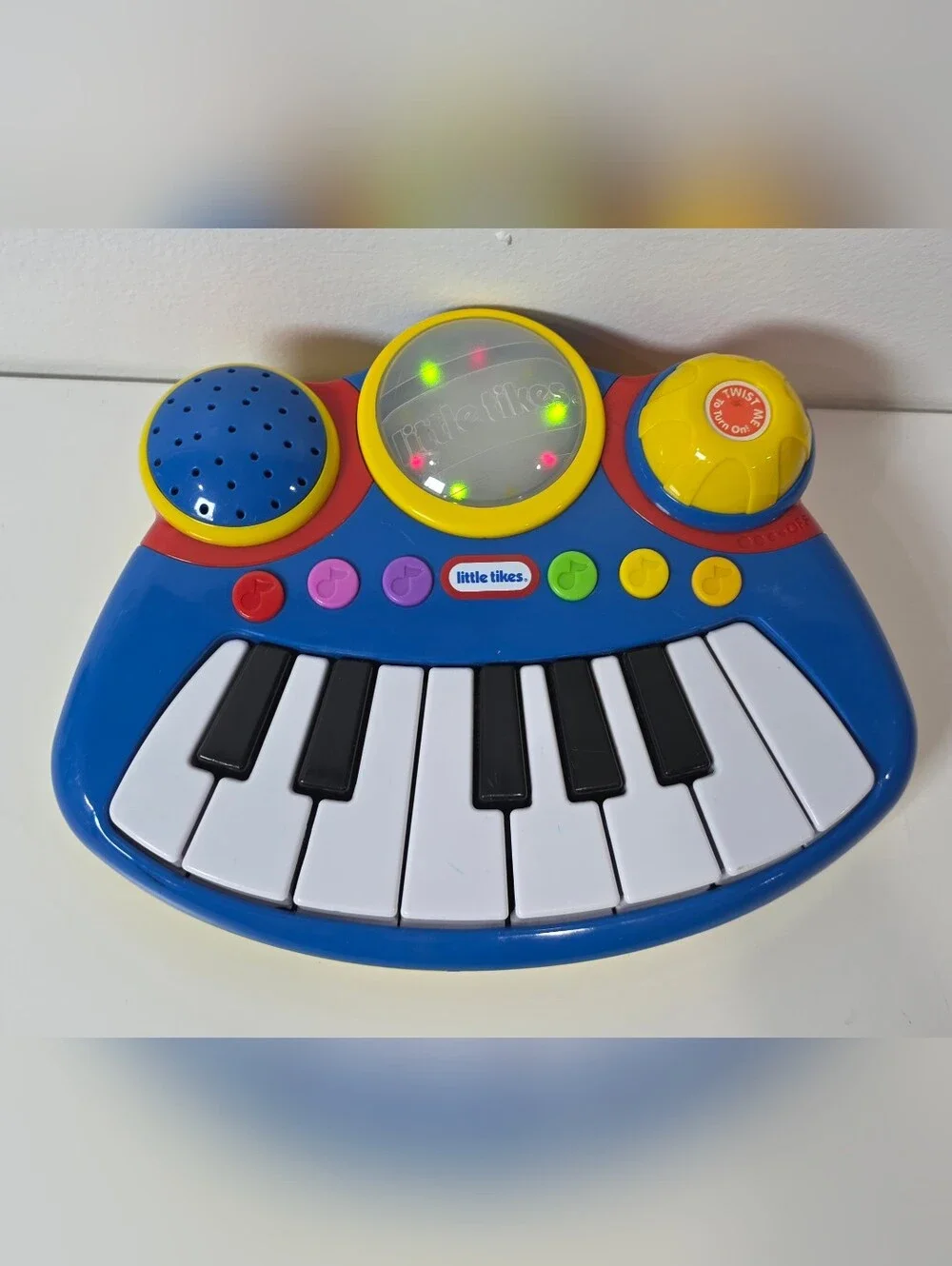 MGA Entertainment 610172 Little Tikes Pop Tunes Big Rocker Keyboard